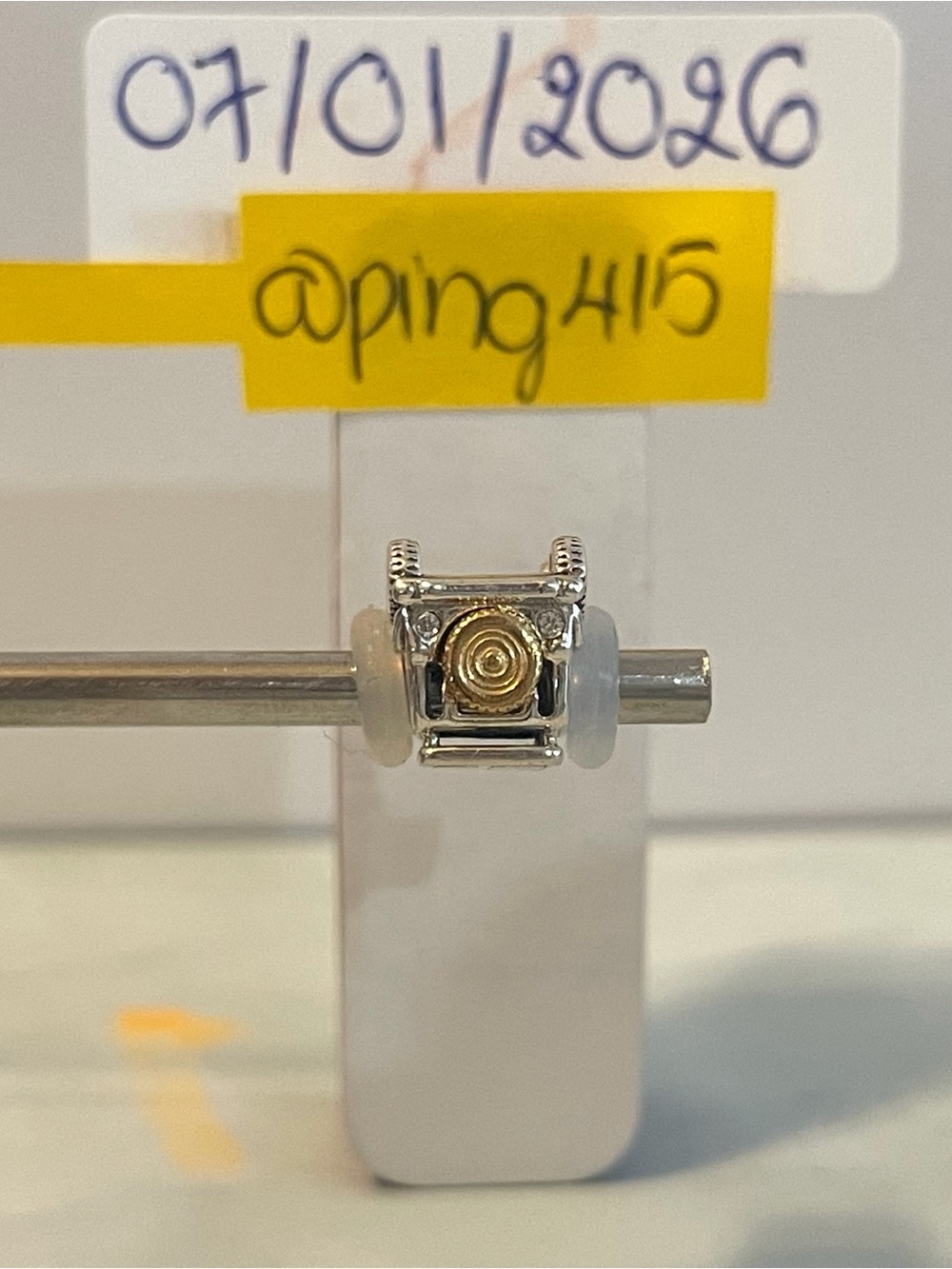 Pandora Two-tone adventure car charm - Picture 5 of 14